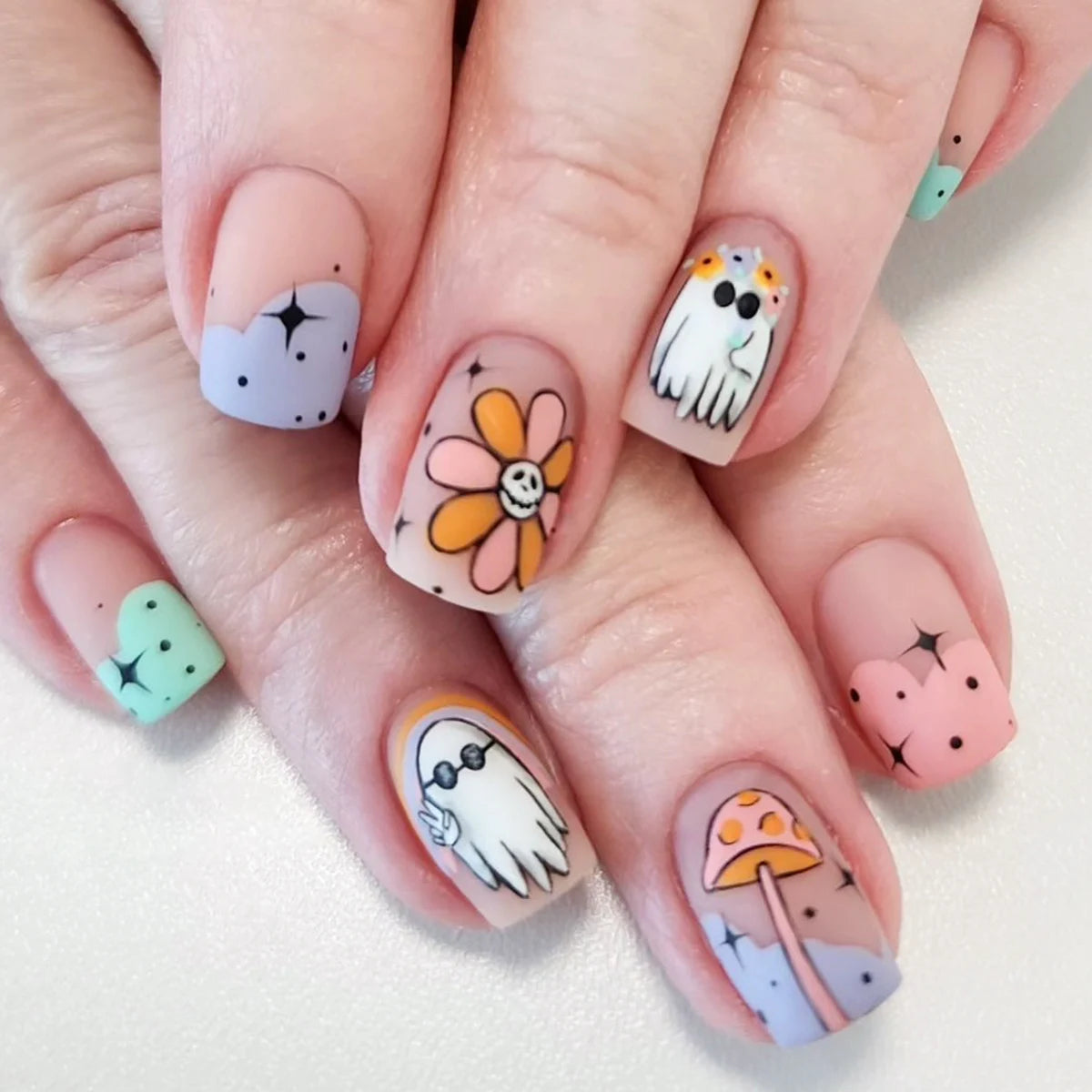 Haunt & Bloom Halloween Press-On Nails
